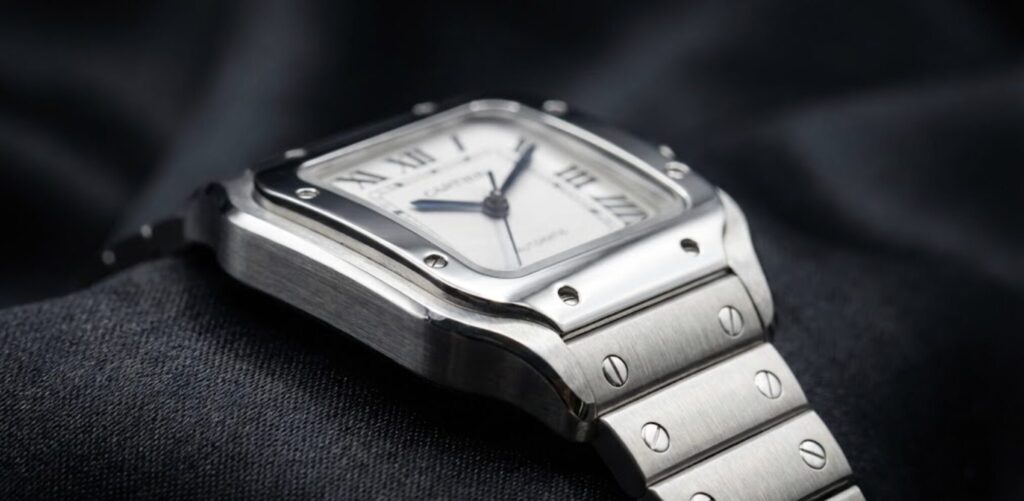 【まとめ】カルティエサントスブレスレットの重さは「品質」の証