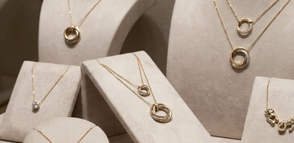 【完全網羅】50代に人気のカルティエネックレスおすすめコレクション